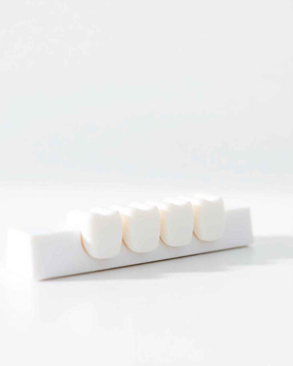 Teeth Whitening with Sapphire Whitening